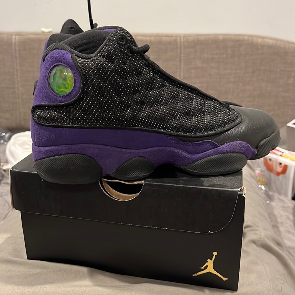 Jordan 13 size 5 in men’s, with box and wore once ! $140